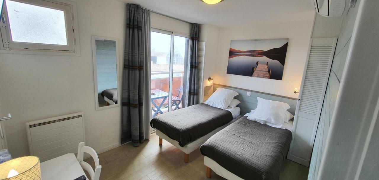 Hotel Cote D'Argent Lacanau Esterno foto