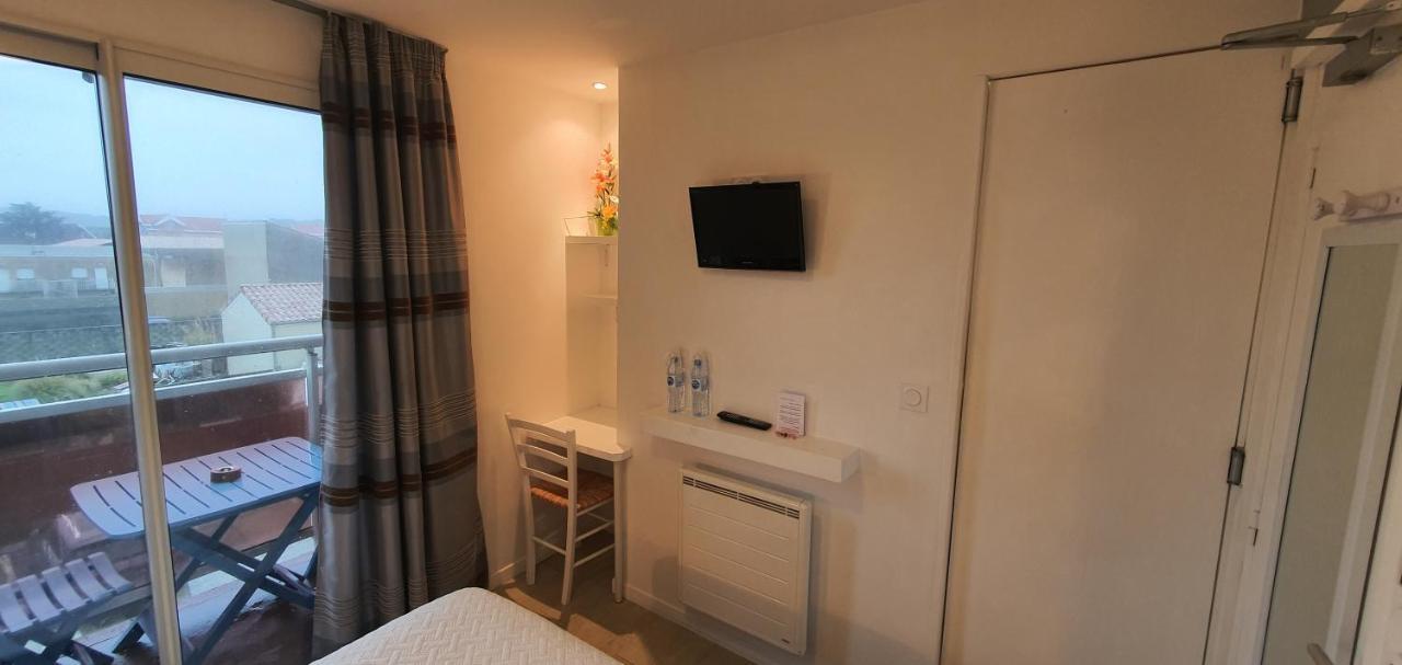 Hotel Cote D'Argent Lacanau Esterno foto