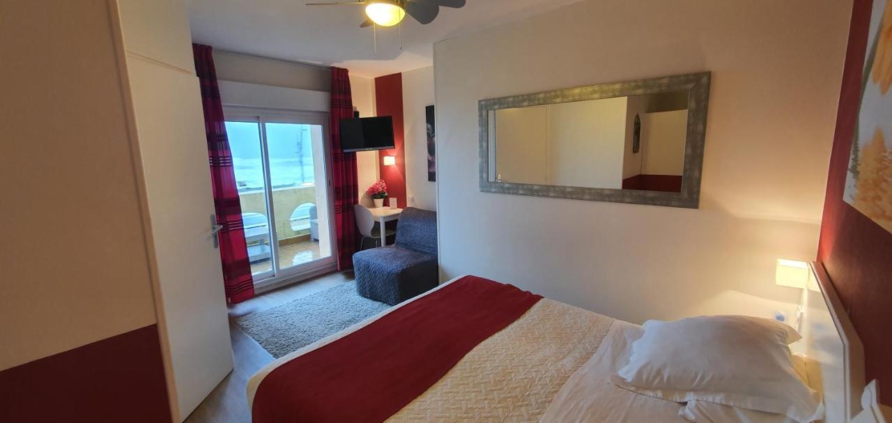 Hotel Cote D'Argent Lacanau Esterno foto