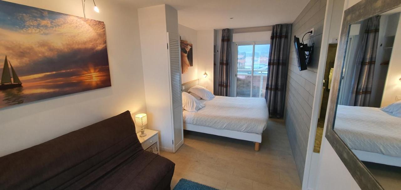 Hotel Cote D'Argent Lacanau Esterno foto